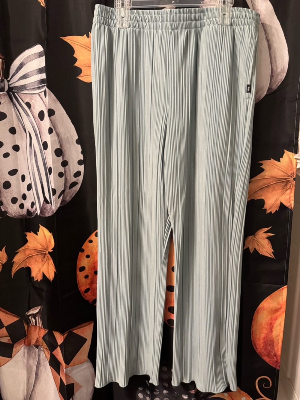 Vans Women’s XL Pleated Drawstring Pleated Pants NWOT